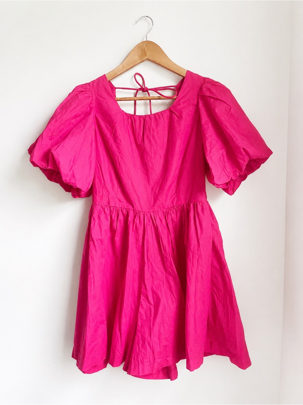 Anthropologie Puff Sleeve Romper Size 4 Hot Pink
